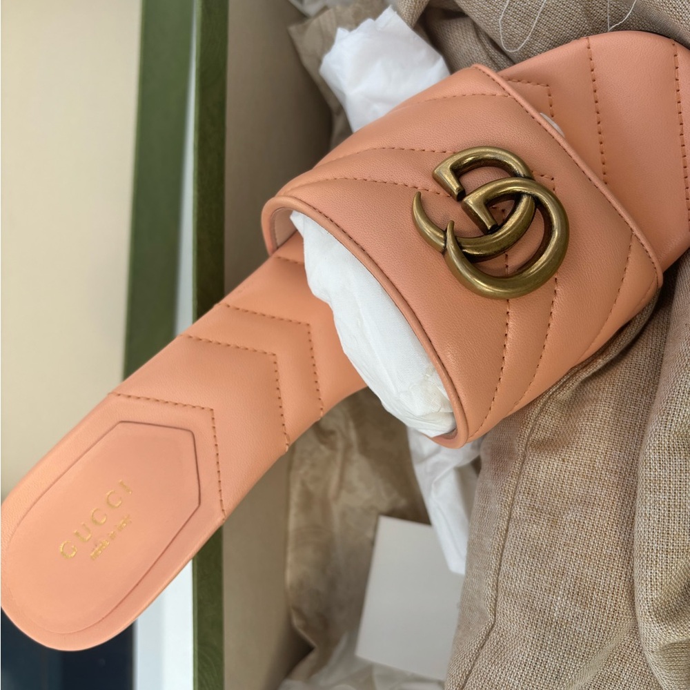 Gucci Napa Matelasse Heels Authentic - Picture 5 of 6